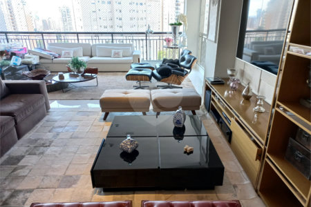 Apartamento à venda com 4 suítes em Santa Teresinha, São Paulo, SP