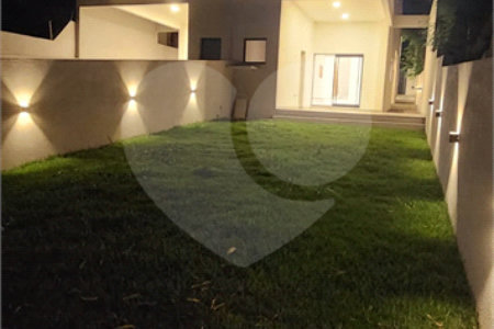Sobrado à venda com 3 suítes em Jardim dos Pinheiros, Atibaia, SP