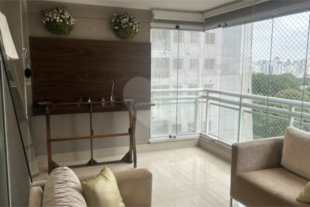 Apartamento à venda com 3 suítes em Mooca, São Paulo, SP