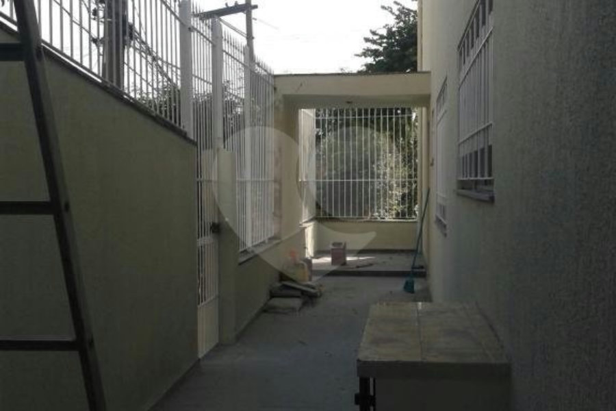 Sobrado à venda com 3 quartos, sendo 1 suíte, em Tremembé, São Paulo, SP