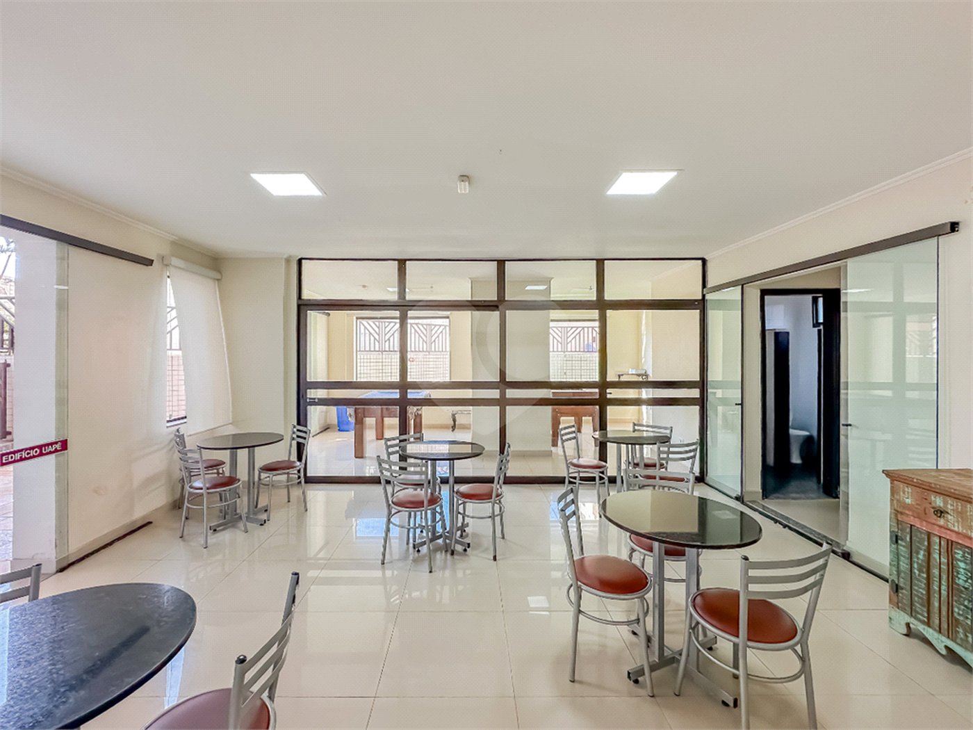 Apartamento à venda com 3 quartos, sendo 1 suíte, em Vila Carrão, São Paulo, SP