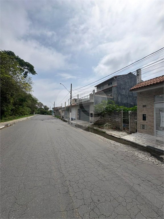 Terreno à venda em Jardim Quaresmeira, Suzano, SP