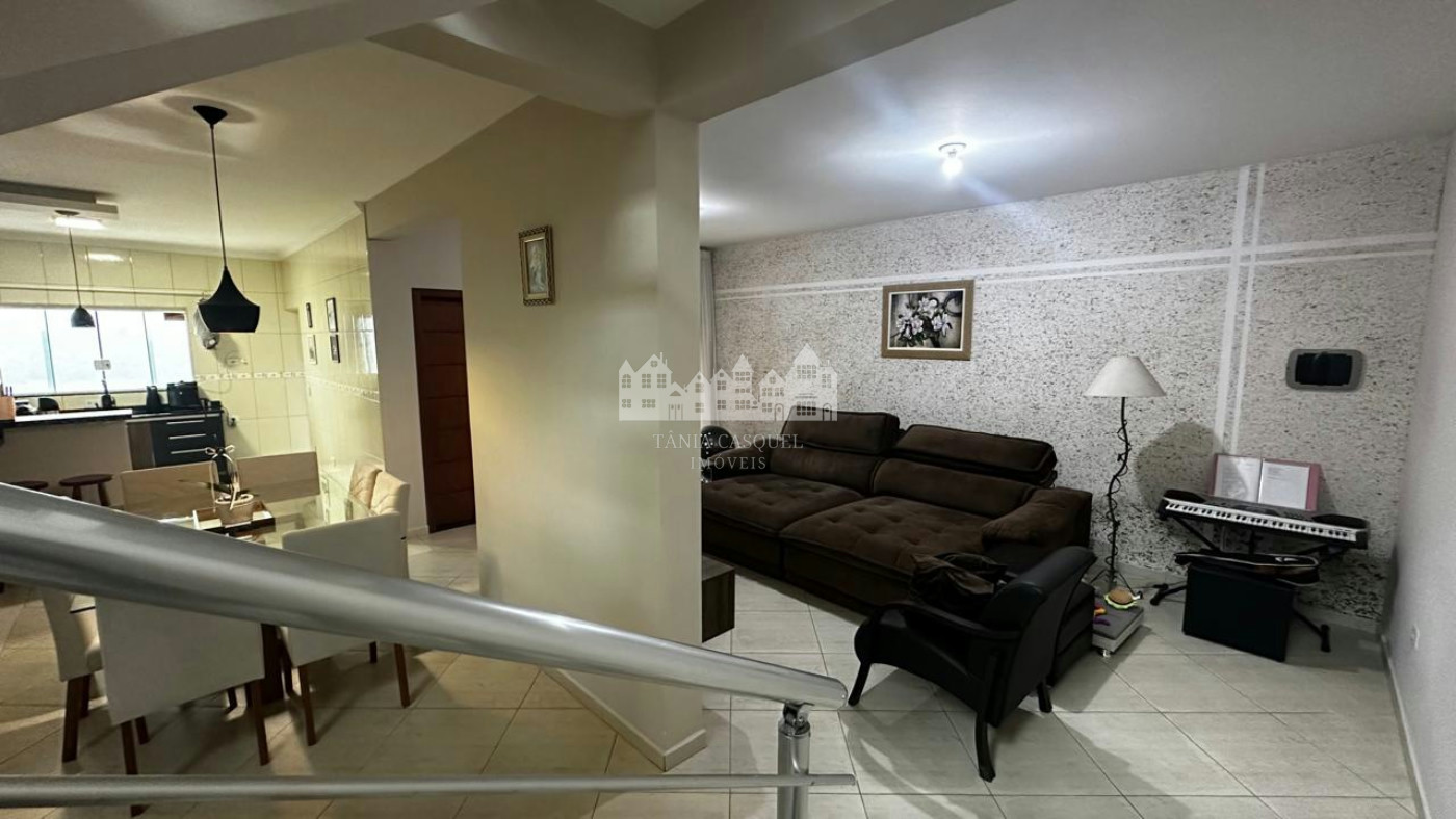 Casa à venda com 3 quartos, sendo 2 suítes, em Jardim Real, Bom Jesus dos Perdões, SP