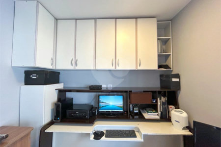 Apartamento à venda com 3 quartos, sendo 1 suíte, em Vila Guarani (z Sul), São Paulo, SP