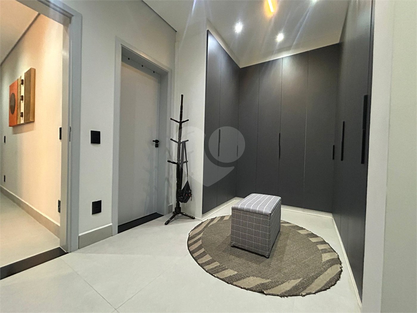 Casa à venda com 3 suítes no condomínio Renascence Residencial, Sorocaba - SP