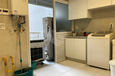 Apartamento à venda com 3 suítes em Vila Suzana, São Paulo, SP