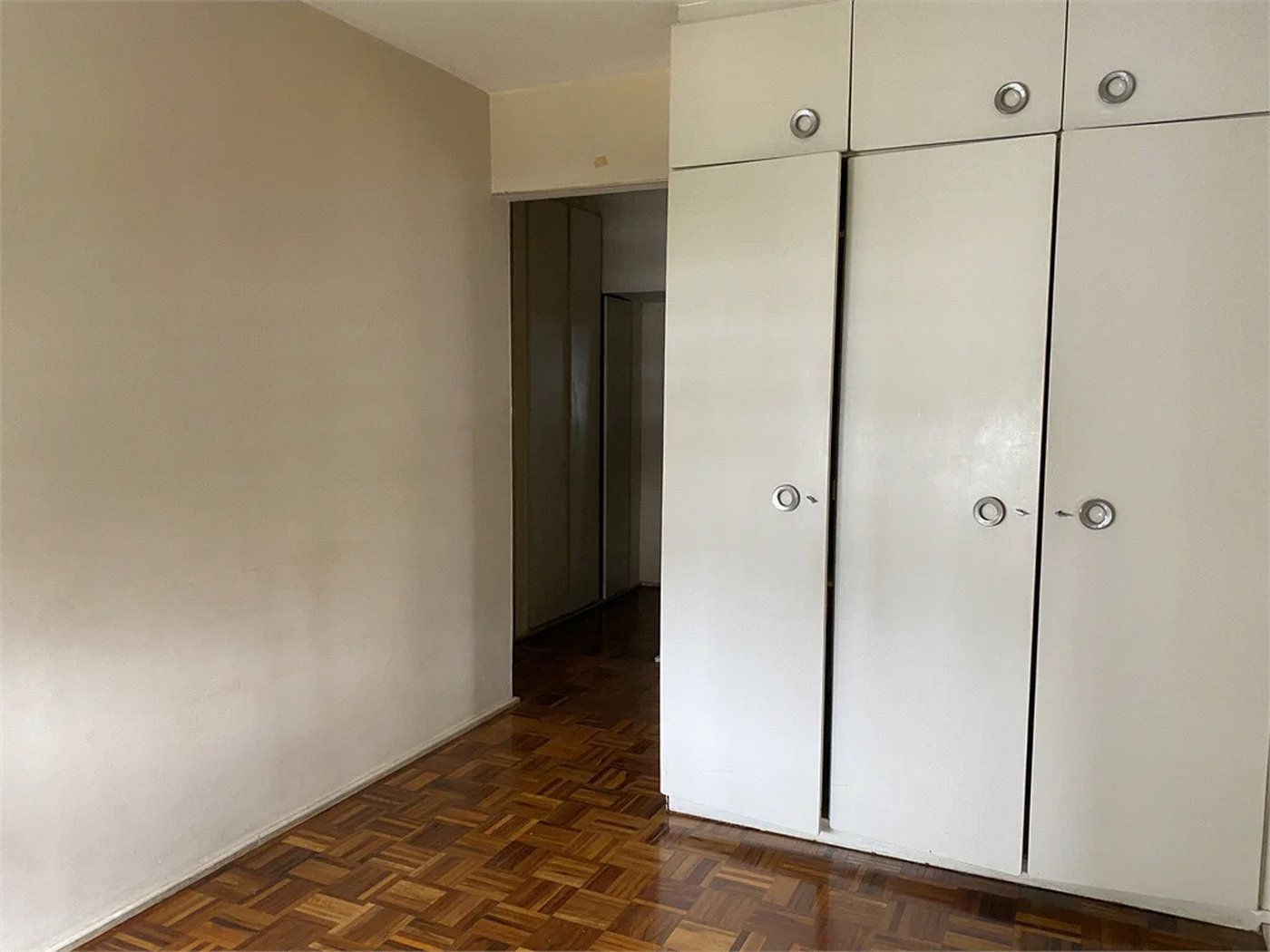 Apartamento à venda com 3 quartos, sendo 1 suíte, em Brooklin Paulista, São Paulo, SP
