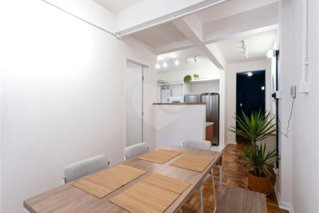 Apartamento à venda com 5 quartos, sendo 1 suíte,  em Pinheiros, São Paulo, SP