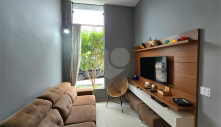 Casa à venda com 3 quartos, sendo 2 suítes,  no condomínio Residencial Marina, Itapetininga - SP