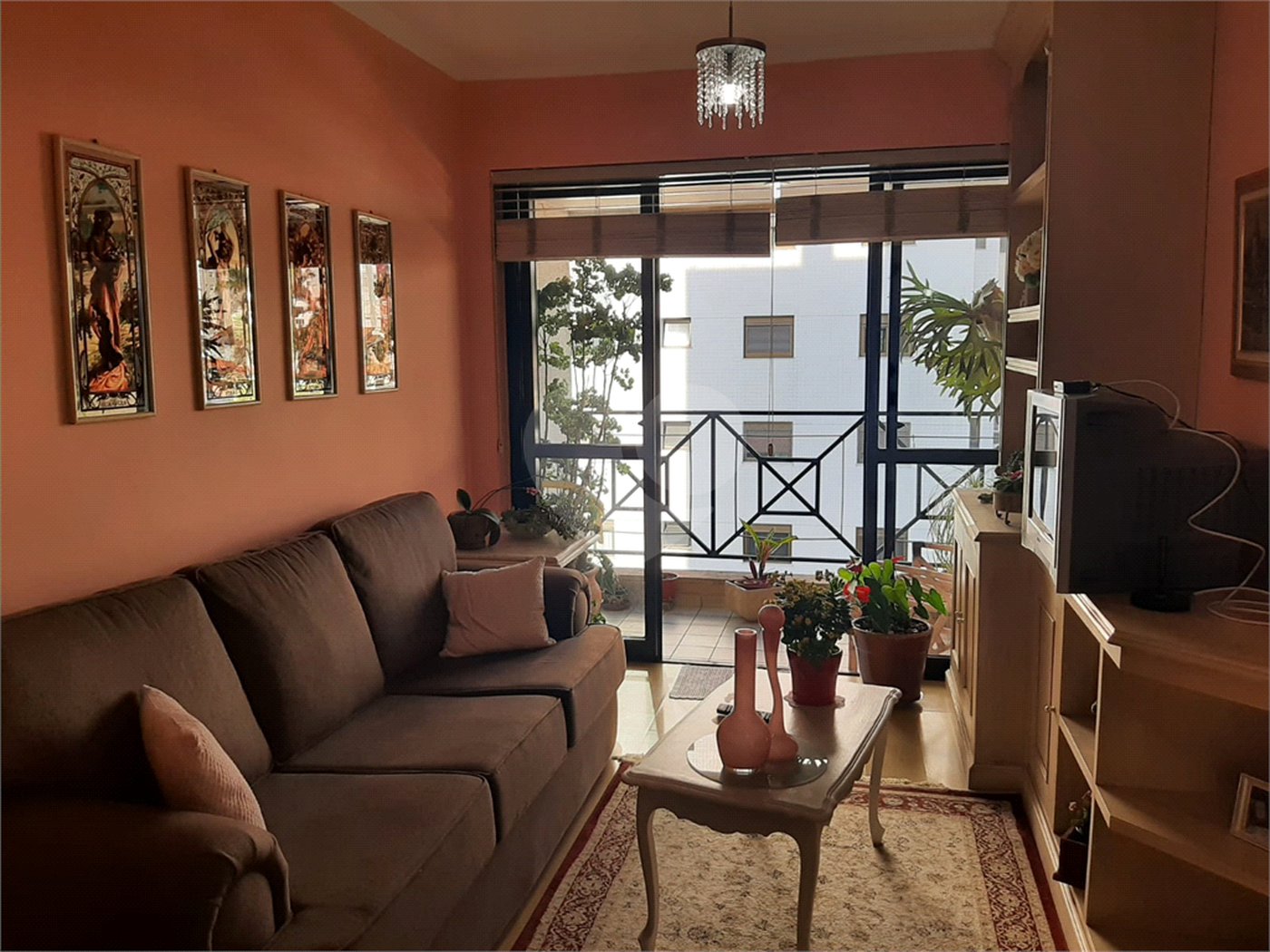 Apartamento à venda com 2 quartos, sendo 1 suíte, em Alto da Lapa, São Paulo, SP