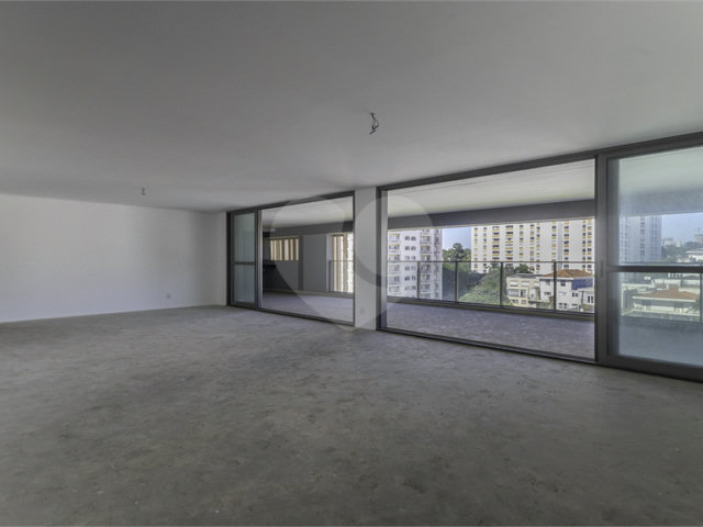 Apartamento à venda com 4 quartos, sendo 3 suítes,  em Perdizes, São Paulo, SP