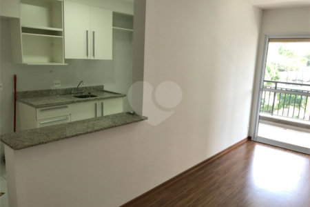 Apartamento à venda com 2 quartos, sendo 1 suíte,  em Melville Empresarial I e II, Barueri, SP