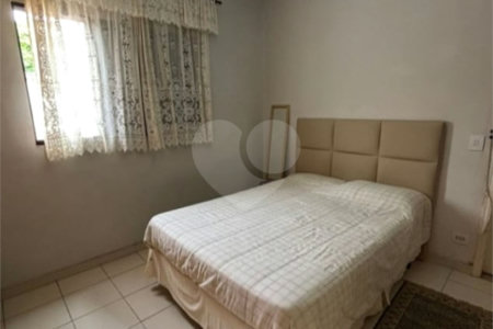 Casa à venda com 3 quartos, sendo 1 suíte, em Jardim Gopoúva, Guarulhos, SP