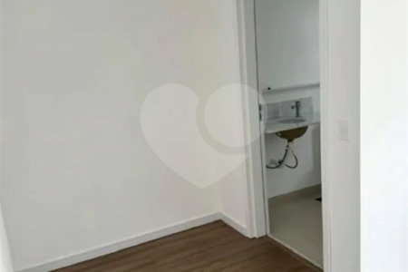 Sobrado à venda com 3 suítes em Vila Marina, Santo André, SP