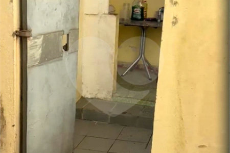 Sobrado à venda com 5 quartos em Vila Marari, São Paulo, SP