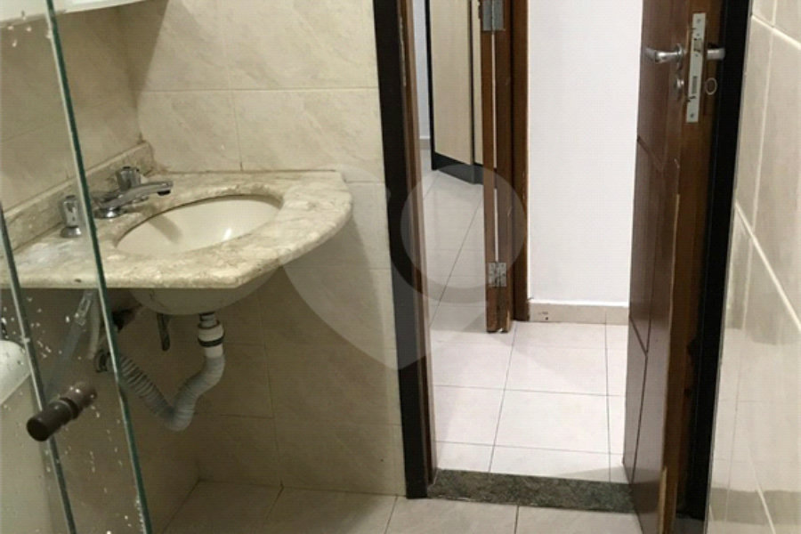 Apartamento à venda com 2 quartos em Horto, São Paulo, SP