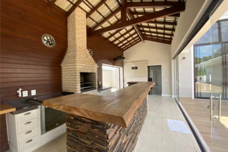 Casa à venda com 6 quartos, sendo 4 suítes,  no condomínio Palmeiras Imperiais, Salto - SP