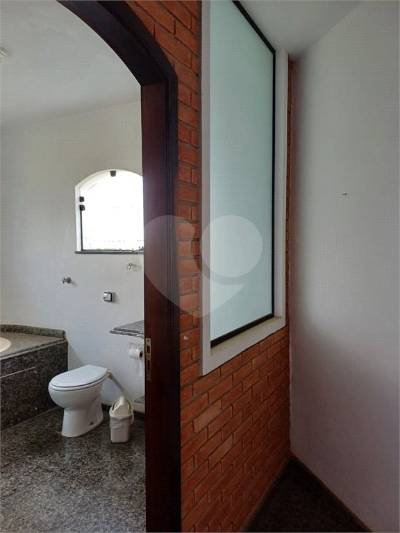 Casa à venda com 3 quartos, sendo 1 suíte, em Alpes D'ouro, Bom Jesus dos Perdões, SP