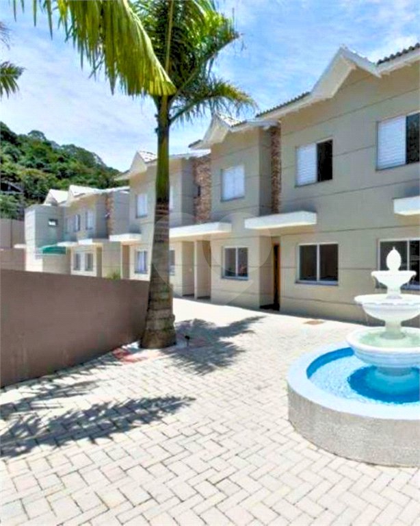 Casa à venda com 2 quartos, sendo 1 suíte,  no condomínio Reserva da Cantareira, São Paulo - SP