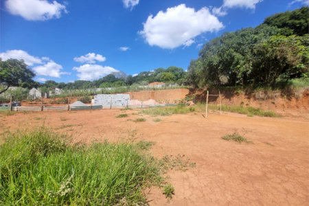 Terreno à venda em Jardim Estância Brasil, Atibaia, SP