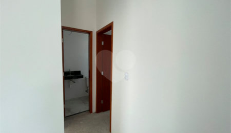 Apartamento à venda com 2 quartos, sendo 1 suíte, em Parada Inglesa, São Paulo, SP