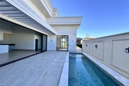 Casa à venda com 3 suítes no condomínio Residencial Florais Itália, Cuiabá - MT