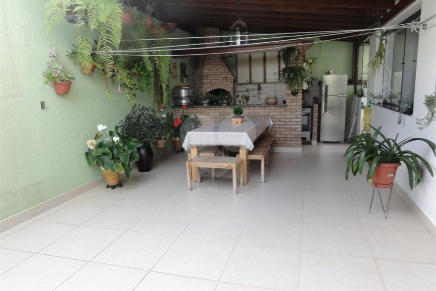 Sobrado à venda com 4 quartos, sendo 2 suítes,  em Mandaqui, São Paulo, SP