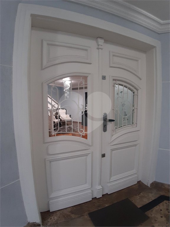 Casa à venda com 4 quartos, sendo 2 suítes, em Jardim Leonor Mendes de Barros, São Paulo, SP