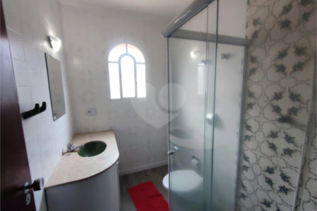 Sobrado à venda com 3 quartos, sendo 1 suíte, em Chácara Santo Antônio, São Paulo, SP
