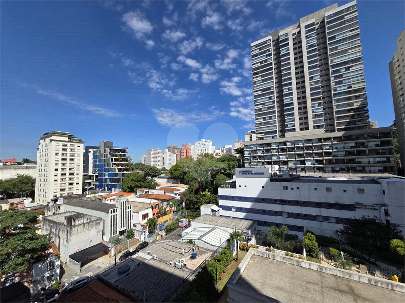Apartamento à venda com 2 quartos, sendo 1 suíte, em Pinheiros, São Paulo, SP