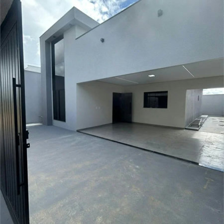 Casa à venda com 3 quartos, sendo 1 suíte,  em São Luís, Balsas, MA
