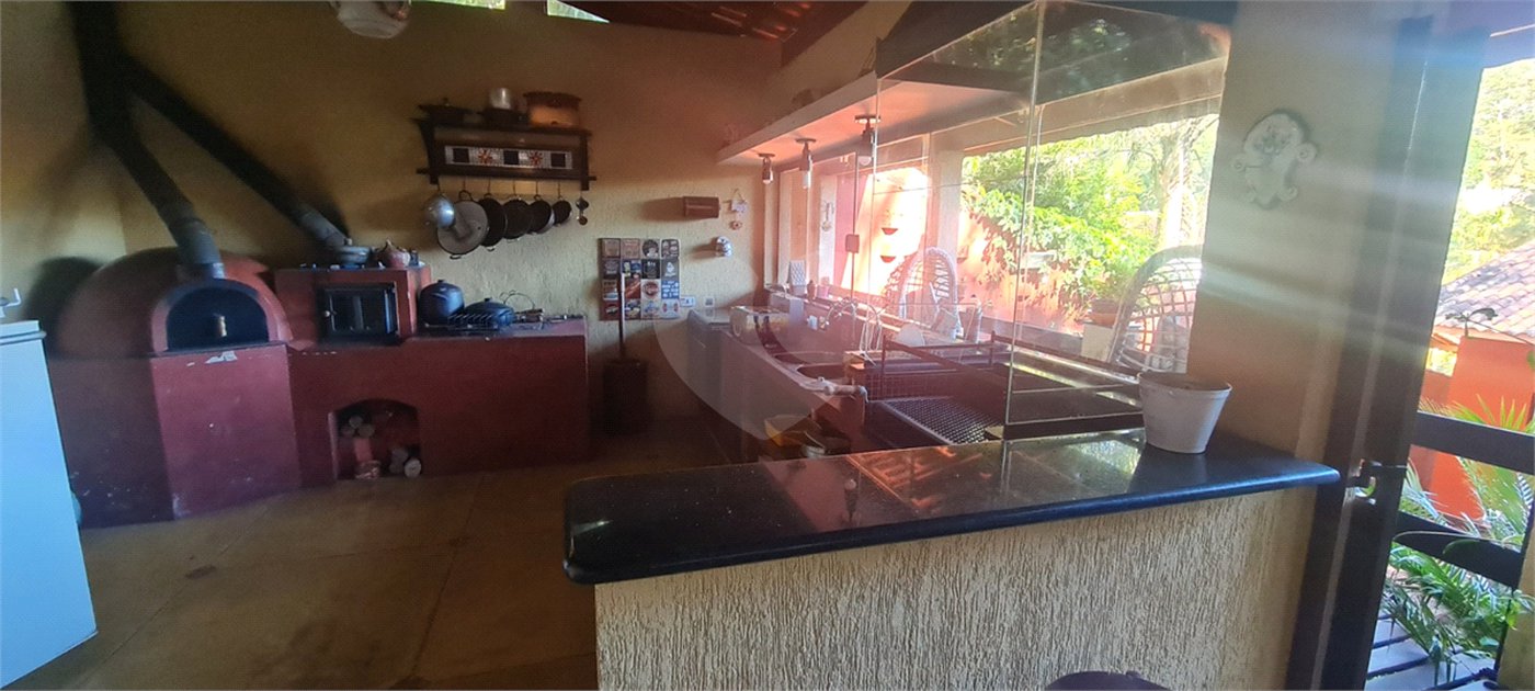 Casa à venda com 3 suítes no condomínio Parque Imperial da Cantareira, Mairiporã - SP