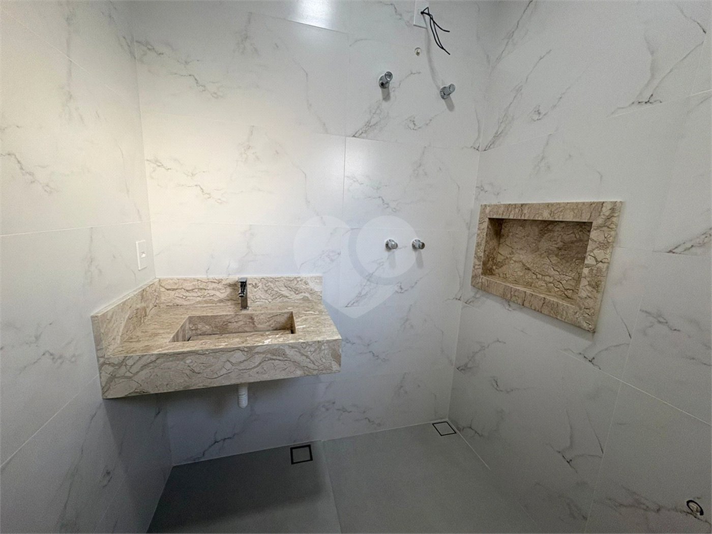 Casa à venda com 3 quartos, sendo 1 suíte, no condomínio Reserva Ipanema, Sorocaba - SP