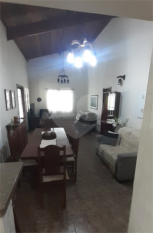 Casa em condomínio à venda com 3 quartos, sendo 1 suíte, no Centro, Bom Jesus dos Perdões, SP