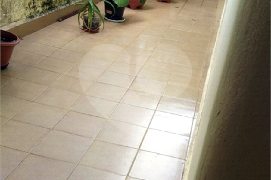 Sobrado à venda com 3 quartos, sendo 1 suíte,  em Parada Inglesa, São Paulo, SP