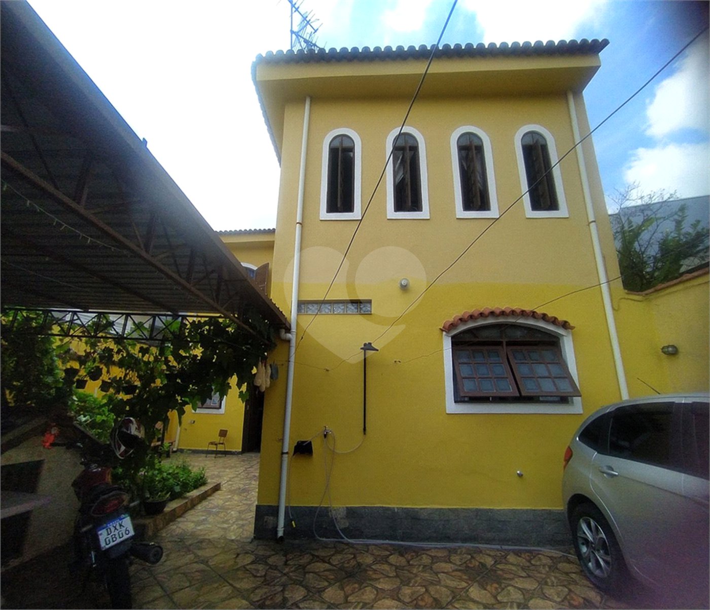Casa à venda com 4 quartos em Chora Menino, São Paulo, SP