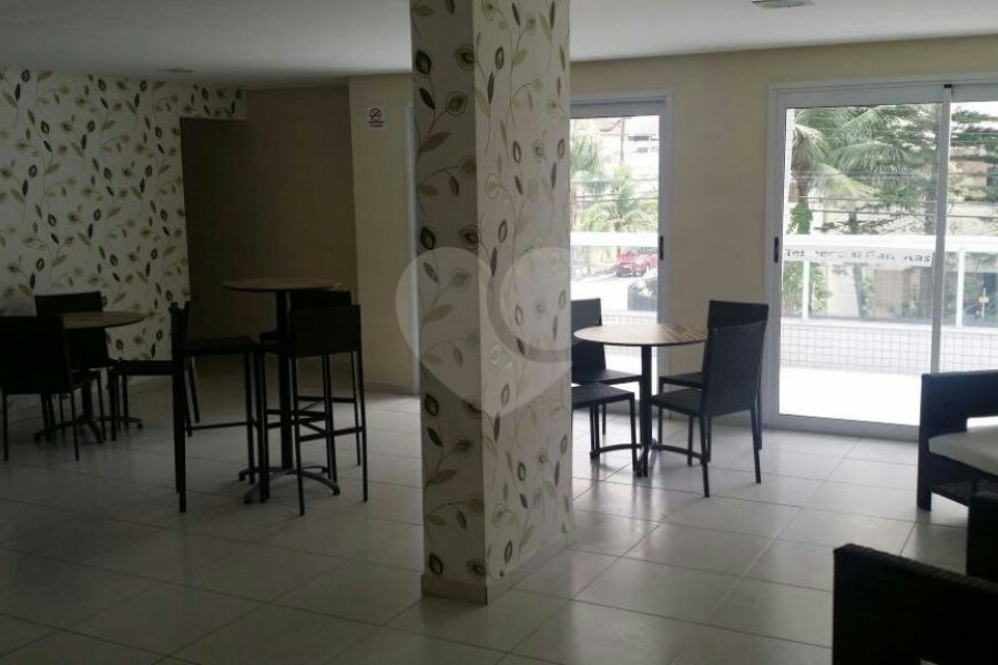 Apartamento à venda com 2 quartos, sendo 1 suíte, em Canto do Forte, Praia Grande, SP
