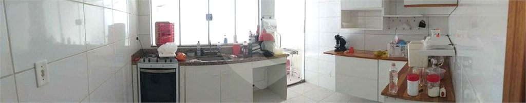 Casa térrea para venda em Araraquara/SP.
