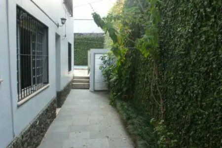 Casa Térrea à venda com 3 quartos, sendo 1 suíte,  em Caxingui, São Paulo, SP