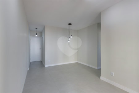 Apartamento à venda com 2 quartos em Jardim Marajoara, São Paulo, SP