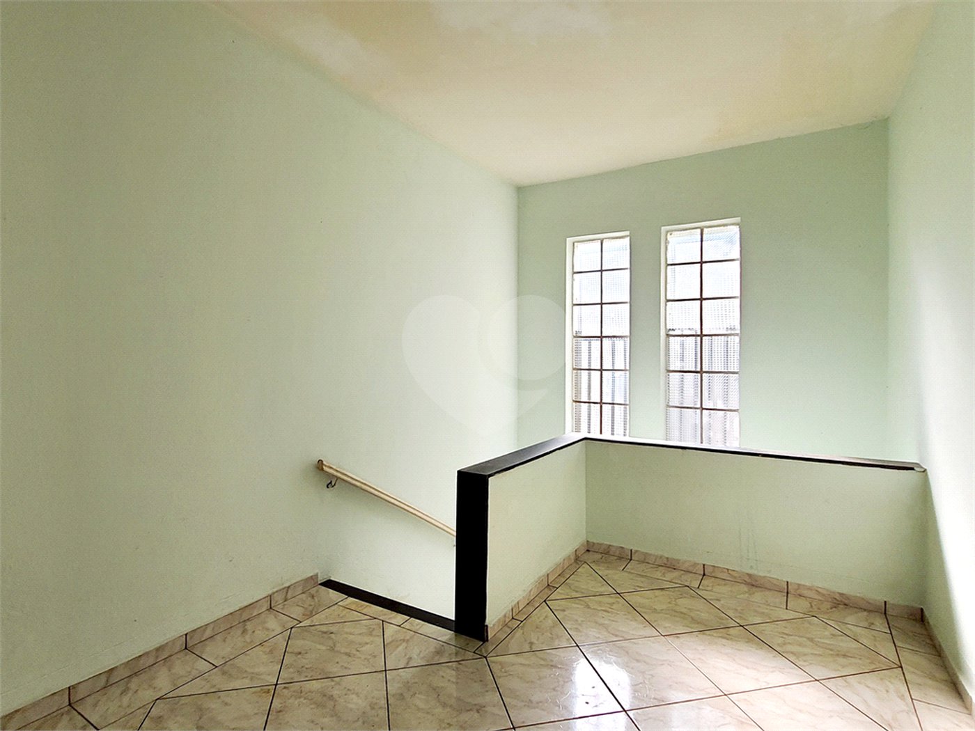 Sobrado à venda com 4 quartos, sendo 1 suíte, no Centro, Ribeirão Preto, SP