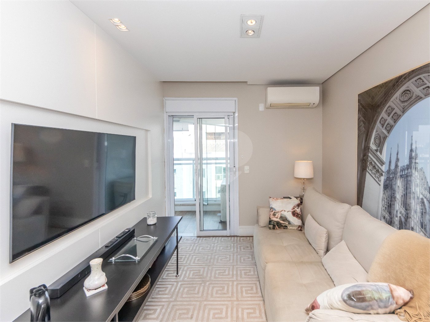 Apartamento à venda com 4 quartos, sendo 3 suítes, em Brooklin Paulista, São Paulo, SP