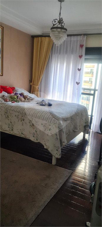 Apartamento à venda com 3 quartos, sendo 2 suítes, em Jardim Vila Mariana, São Paulo, SP