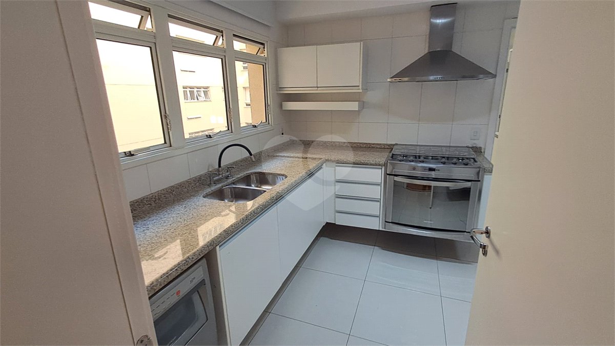 Apartamento para alugar com 4 suítes em Chácara Flora, São Paulo, SP