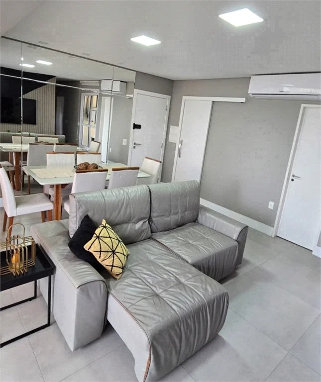 Apartamento à venda com 3 quartos, sendo 1 suíte, em Vila Suzana, São Paulo, SP