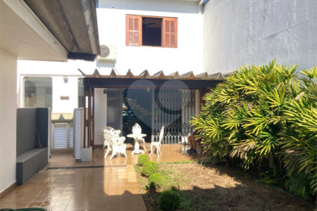 Sobrado para alugar com 4 quartos, sendo 2 suítes, em Alto da Boa Vista, São Paulo, SP