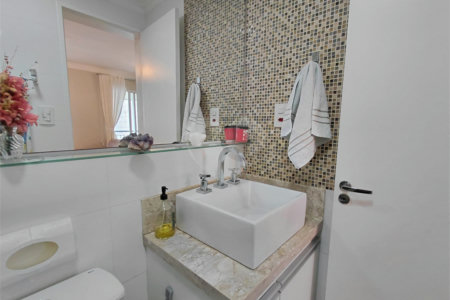 Apartamento à venda com 2 quartos, sendo 1 suíte, em Vila Romana, São Paulo, SP