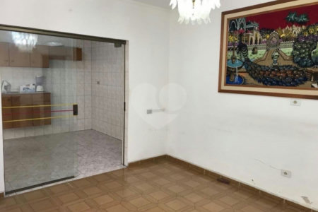 Sobrado à venda com 2 quartos em Parque Vitória, São Paulo, SP