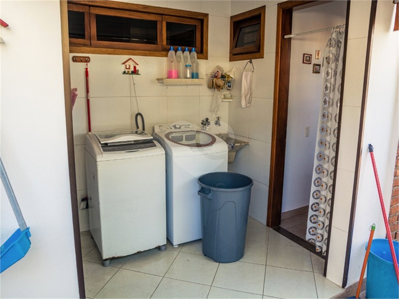 Sobrado à venda com 4 quartos, sendo 3 suítes, em Mandaqui, São Paulo, SP