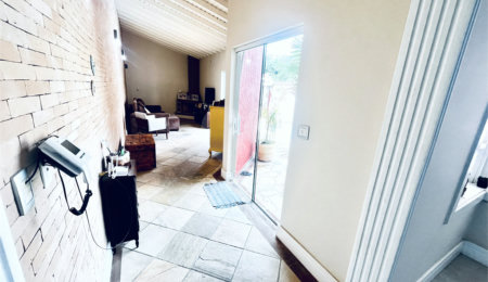 Casa à venda com 3 quartos, sendo 1 suíte,  em Vila Nastri, Itapetininga, SP